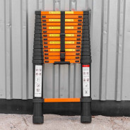 Лестница телескопическая алюм. бытовая 4.4м (15 ступ.)  ISMA ISMA-UP440