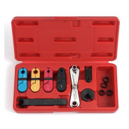 Набор приспособлений для разборки топливных и других трубопроводов.  ...Force 912G3