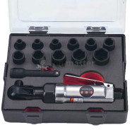 Пневмотрещотка 7-27Нм с набором головок 13 пр. (6-19мм, 6-гран.) 3/8"  ...Force K3133-3