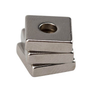 Прямоугольник магнитный неодимовый 10х10х3 мм. с зенковкой 6х3.5 мм. (упаковка 3 шт.)  ...REXANT 72-3700