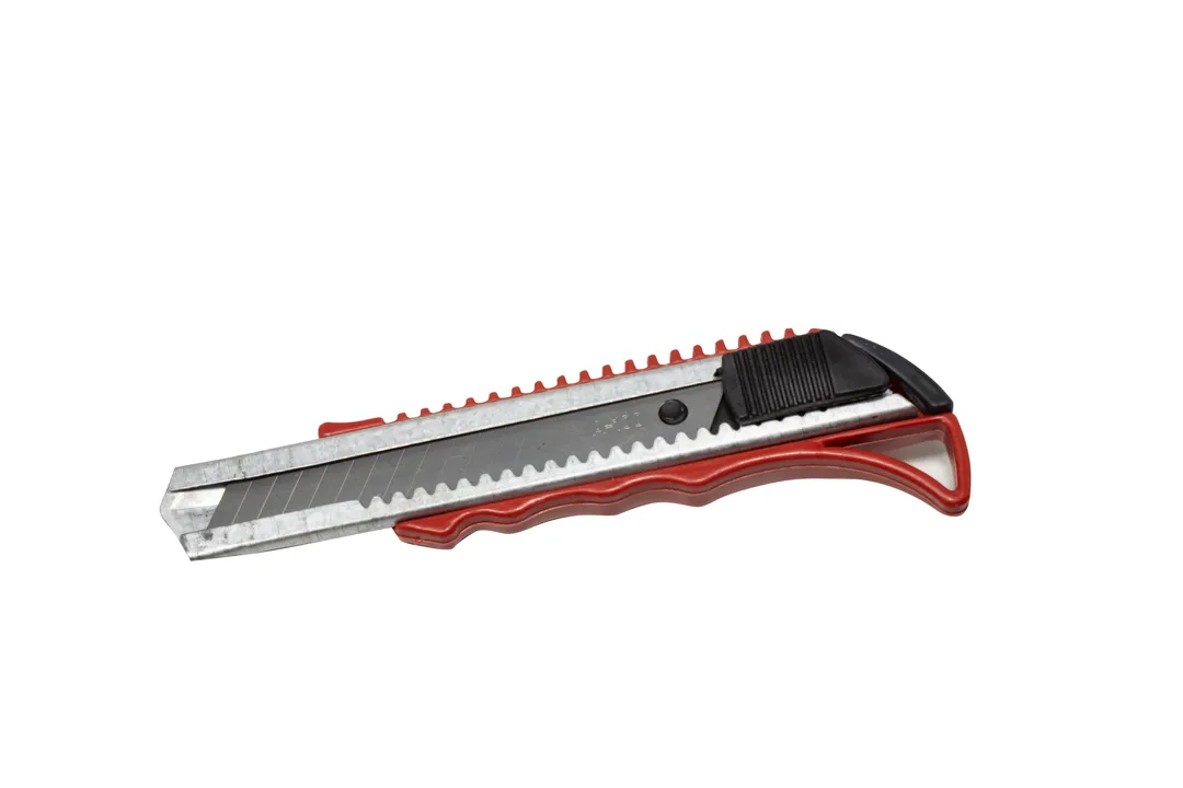 Нож универсальный  WMC TOOLS WMC-5055P17