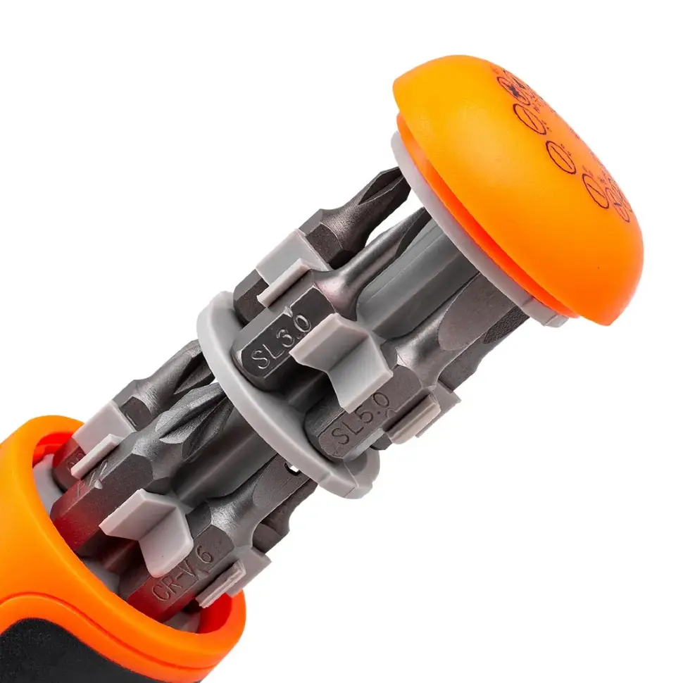 Отвертка реверсивная с набором бит RockFORCE RF-32810