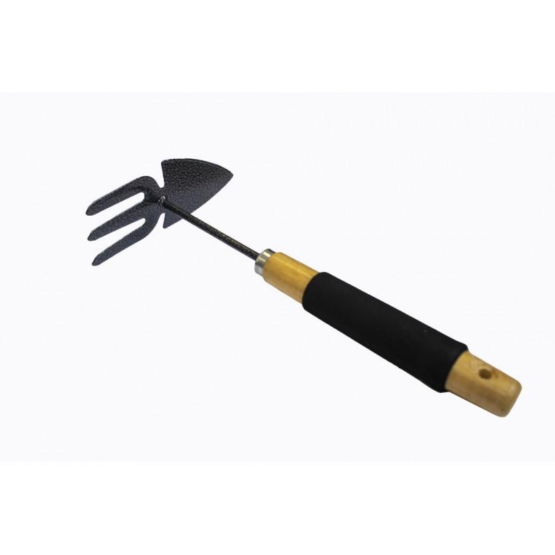 Тяпка-рыхлитель  с деревянной рукояткой (3-зуб., L-300mm) WMC TOOLS WMC-TG2104020-G