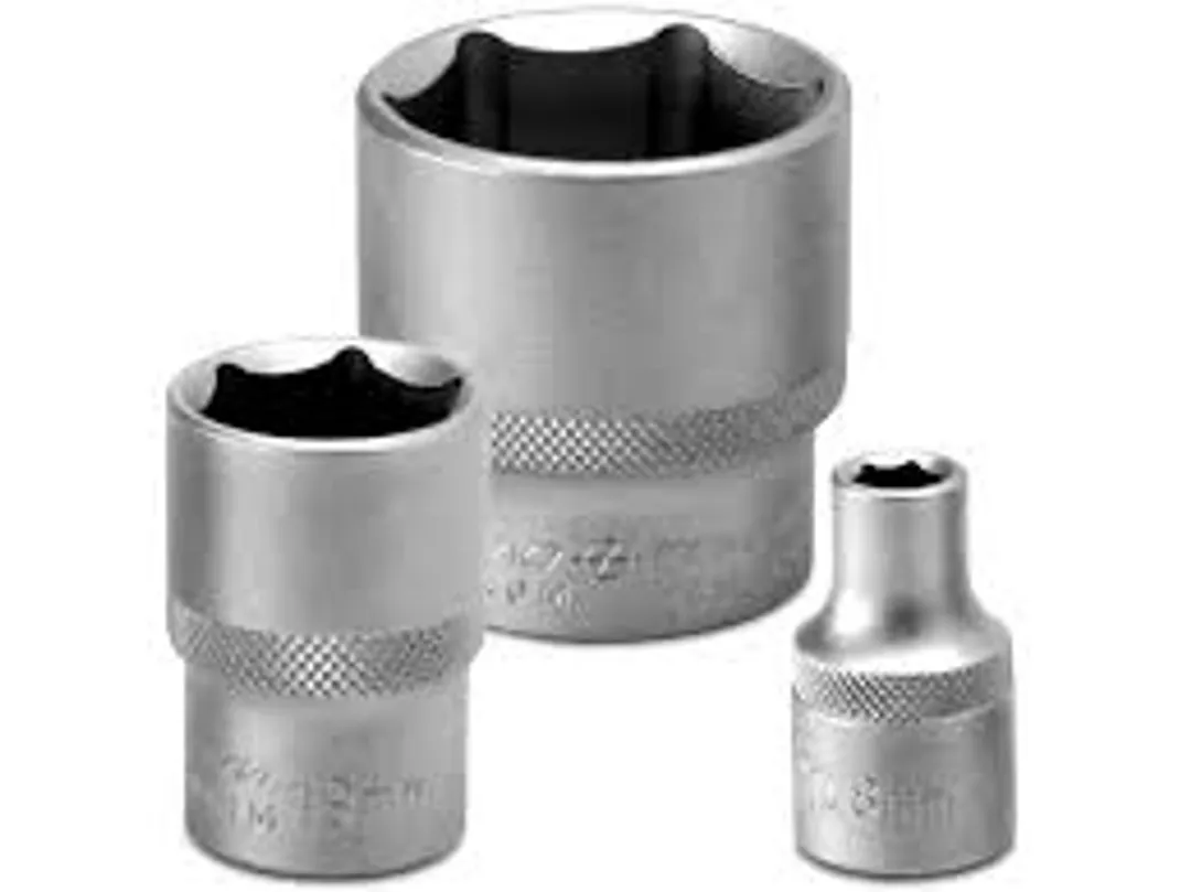 Головка 1/2" короткая 15 мм. (6 гр.) KING 