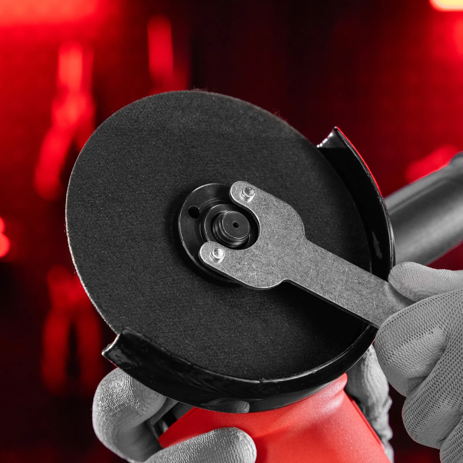 Машина шлифовальная угловая MAG125-800, 800 Вт, 125 мм, 12000 об/мин , MTX 26981