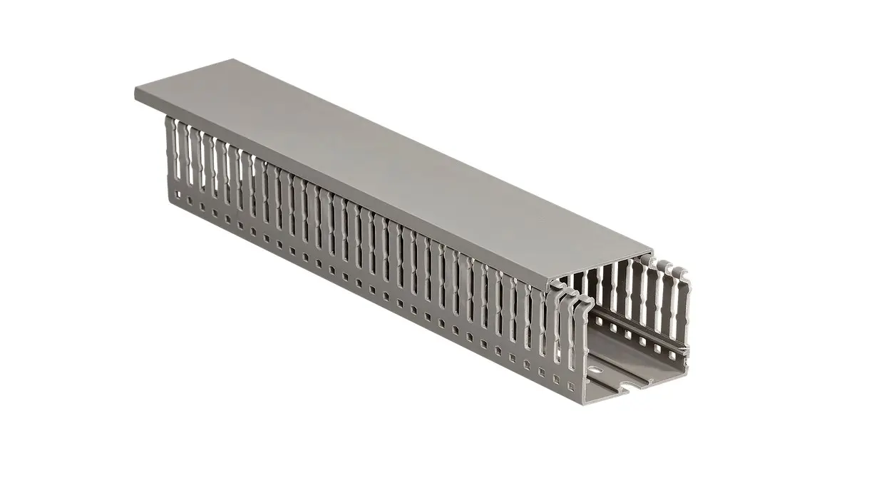 Кабель-канал перфорированный 40х60 L2000 ИМПАКТ серия М (7х11) IEK CKM50-040-060-1-K03