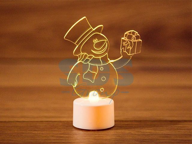 Фигура светодиодная "Снеговик с подарком 2D" на подставке, RGB ... NINGBO JIA SHE TRADING CO.,LTD. (Китай) 501-054