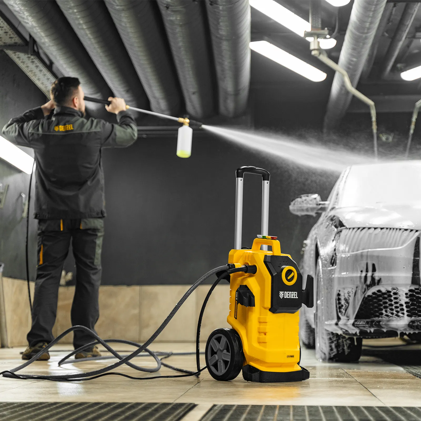 Моечная машина высокого давления K 70 Power, 2500 Вт, 180 бар, 600 л/ч, асинх. двиг. DENZEL 58272