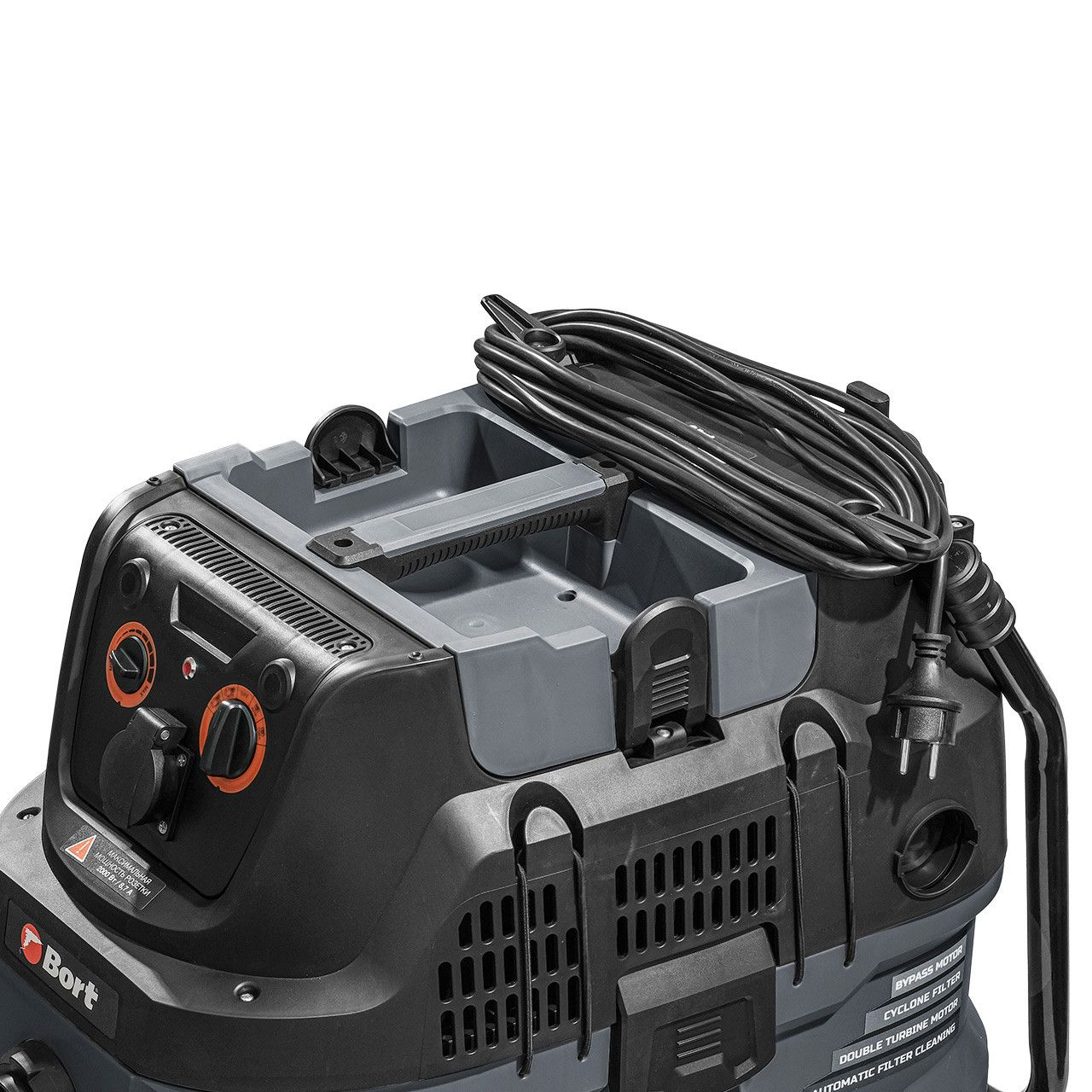 Пылесос строительный Bort BAX-600E