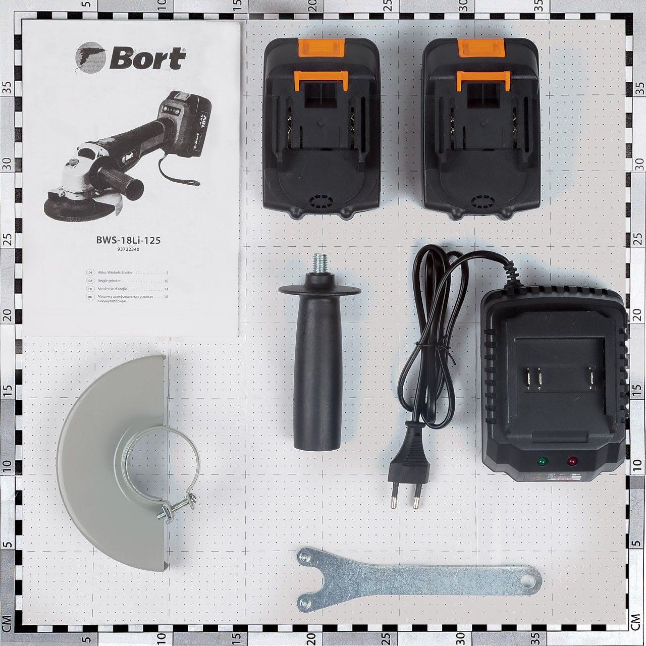 Углошлифмашина аккумуляторная, 18 В, 125 мм,  4000- 9000 об.мин. 2АКБ 4,0 А/ч, Bort BWS-18Li-125