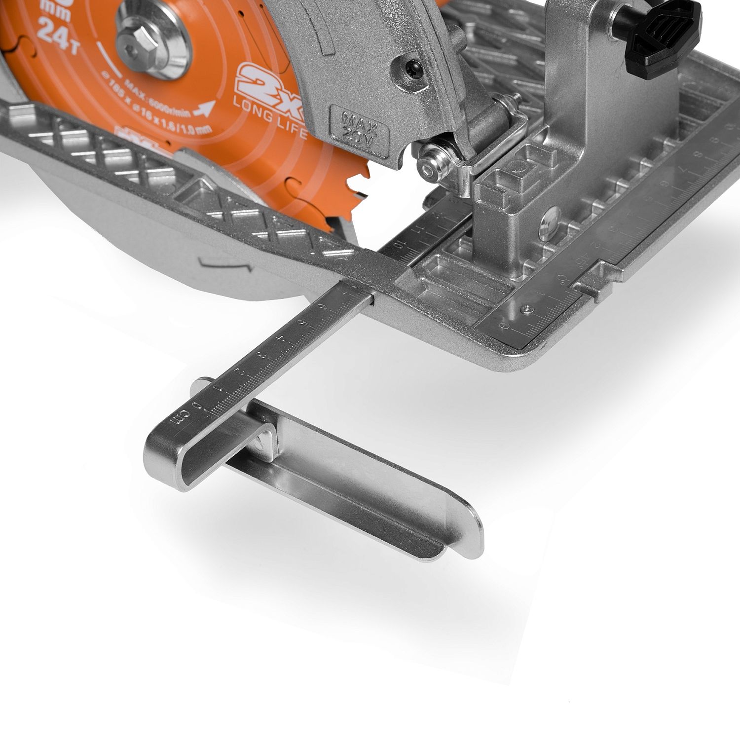 Пила циркулярная аккумуляторная, 21В, БЕЗ АКБ, 185 мм, 5000 об.мин,  DAEWOO DAS 1821Li