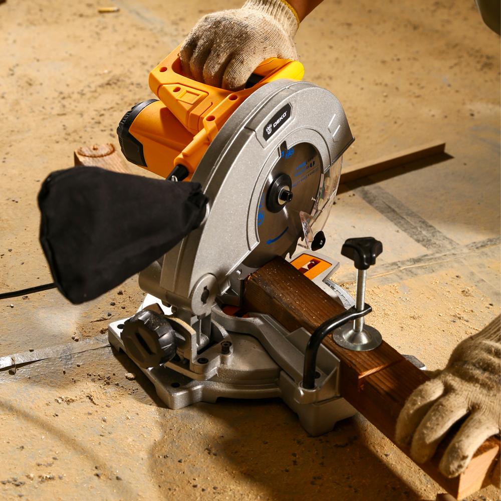 Пила торцовочная 1400Вт, 210х30мм, DEKO DKMS1400-210