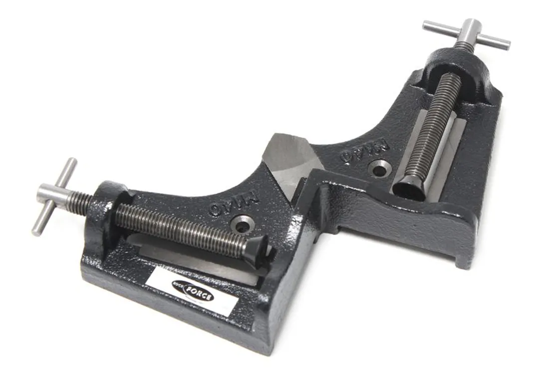 Тиски специальные 2.25''-56мм (зажим-90гр.) RockFORCE RF-32952