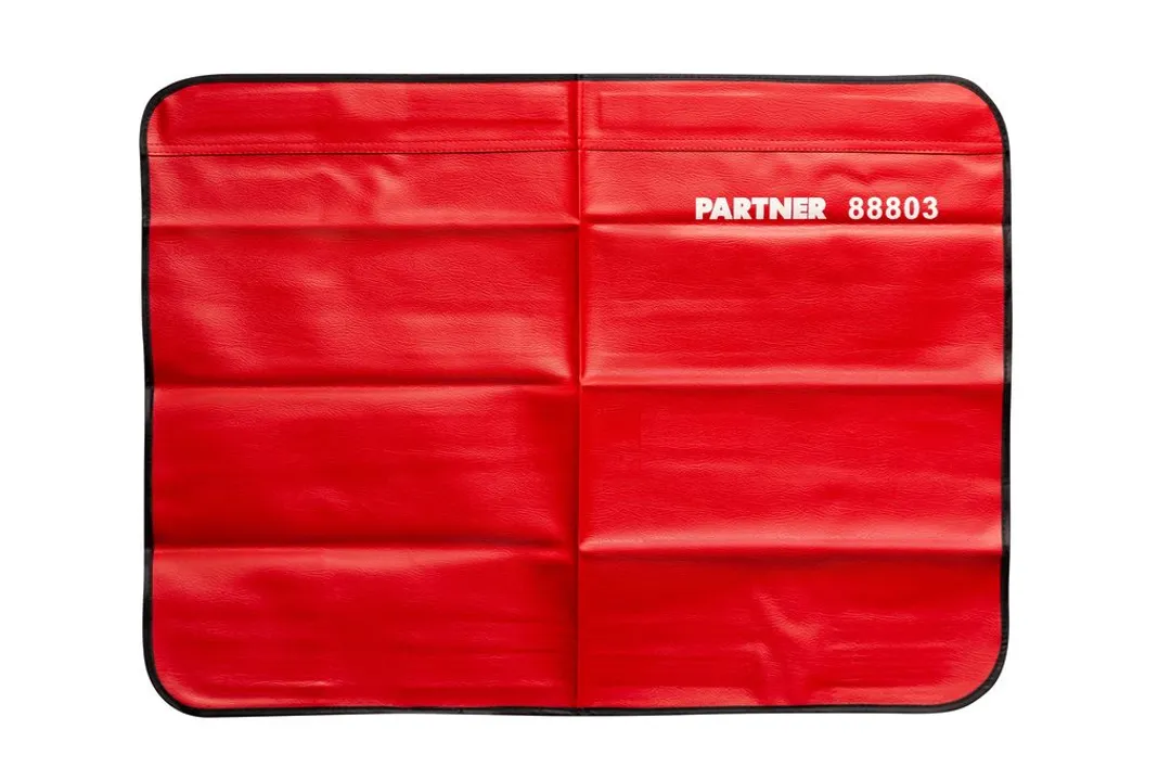 Накидка защитная магнитная на крыло автомобиля 590х790мм, в чехле  ...Partner PA-88803