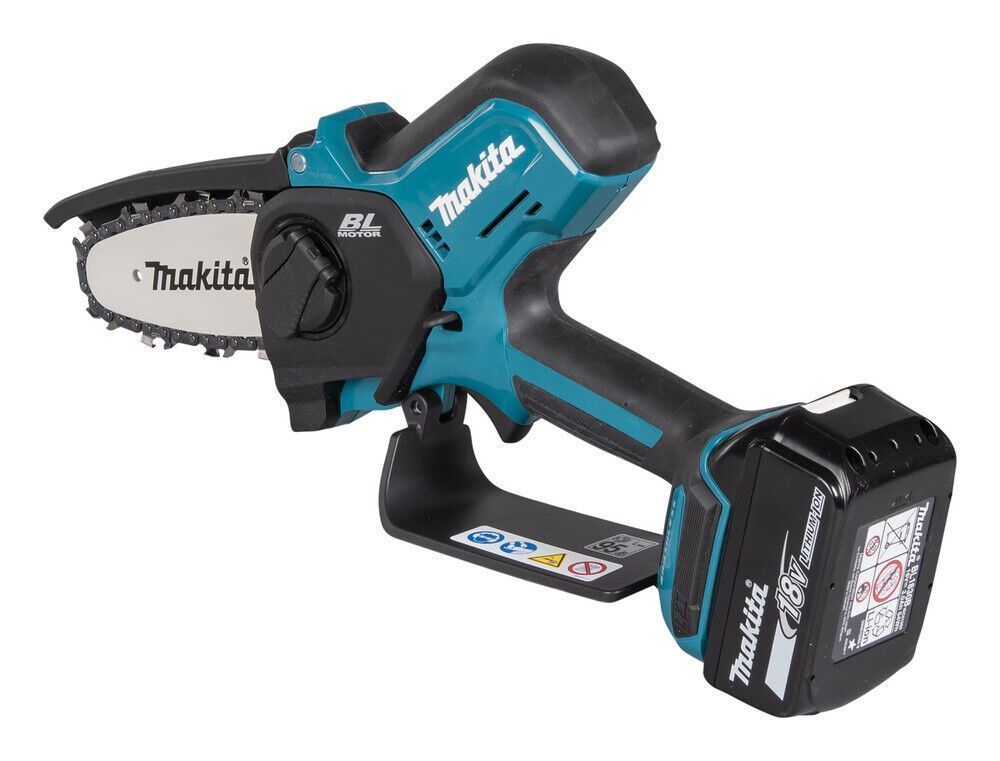 Пила цепная аккумуляторная (12V / без АКБ и ЗУ / BL / Шина 10 см)  ...MAKITA UC100DZ