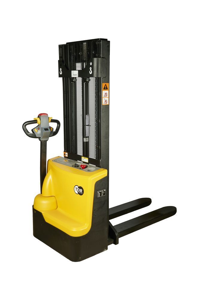 Штабелер самоходный 1,5 т 3,0 м WS15H-3000 24/85 В/Ач, шт TOR 1050080