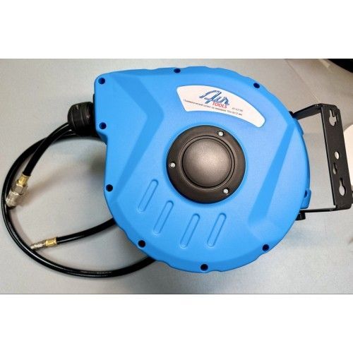 Шланг PVC пневматический d8.0ммх10м 8 бар с быстросъемными соединениями на автоматической катушке AIR TOOLS AT-03190