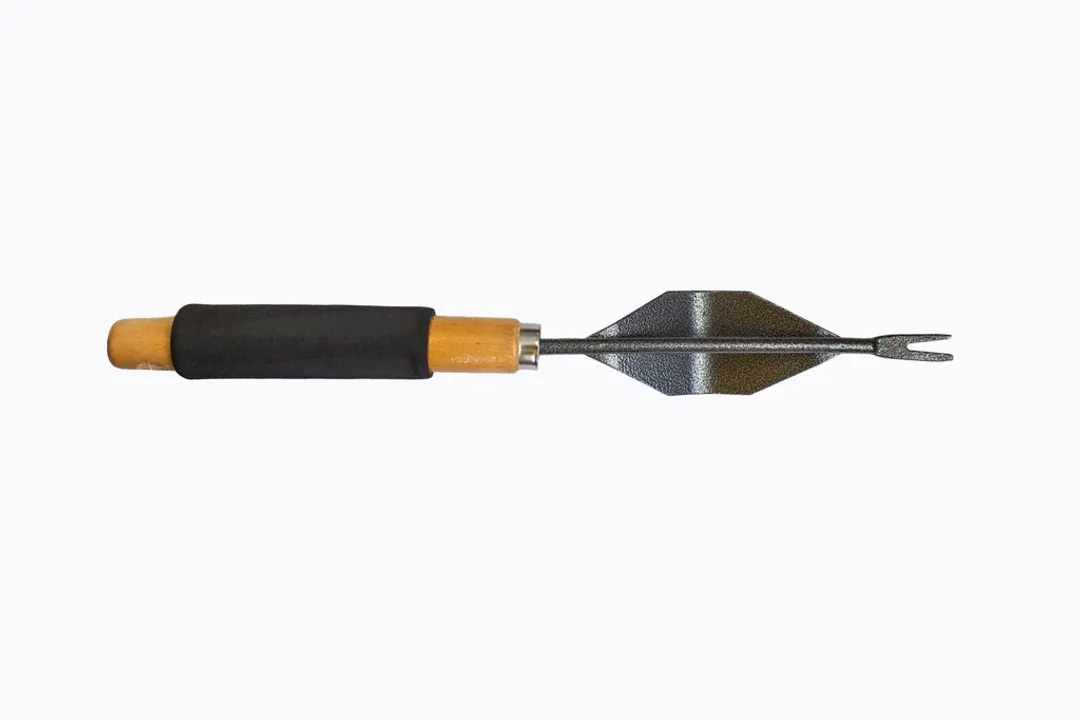 Корнеудалитель садовый с деревянной рукояткой (L-360mm)  WMC TOOLS WMC-TG2104020-J