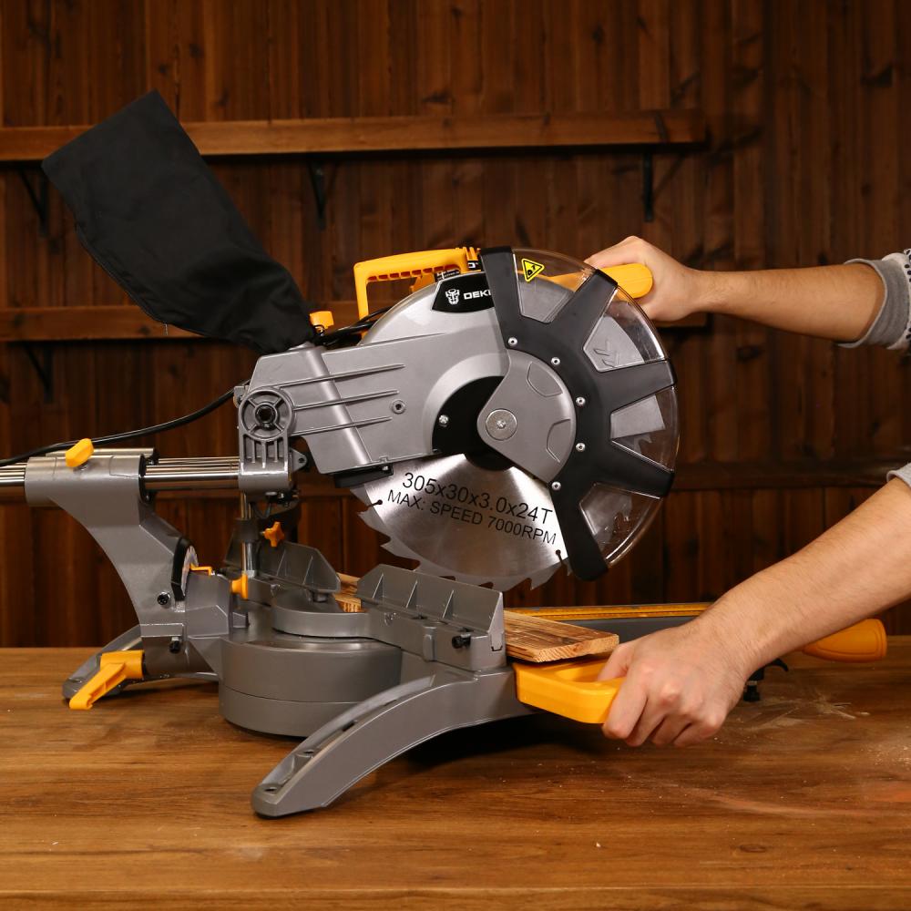 Пила торцовочная, 2500Вт, 305х30мм, DEKO DKMS2500-305 Laser
