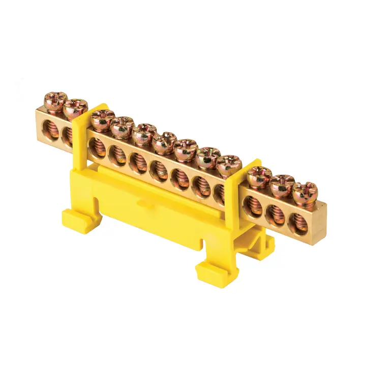 Шина "0" PE (6х9мм) 12 отверстий латунь желтый изолятор тип "Стойка" на DIN-рейку PROxima