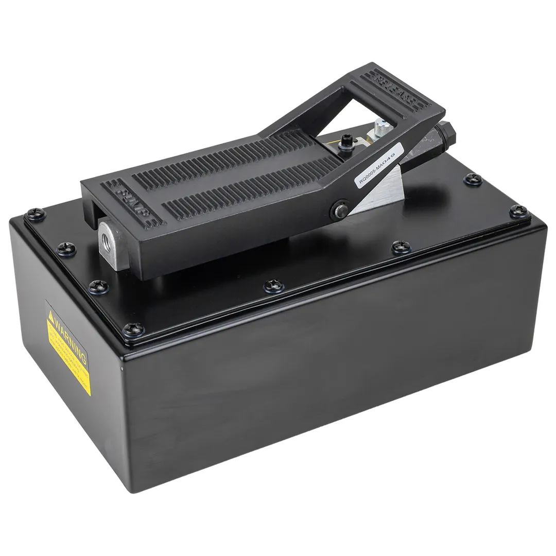 Насос пневмогидравлический ножной 3.2л  Rock FORCE RF-TRA5300 BIG