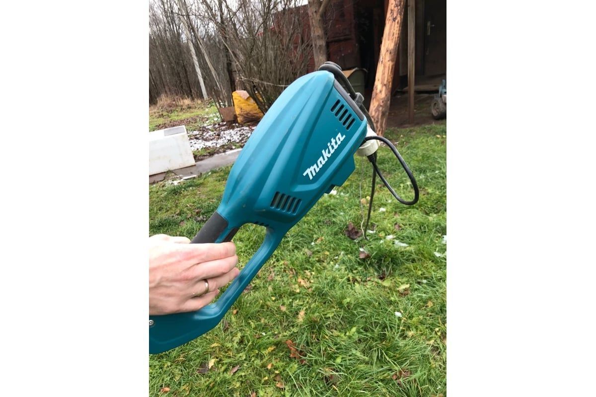 Триммер UR3500 электрический ,700 Вт ,изогнутая штанга, MAKITA UR3500