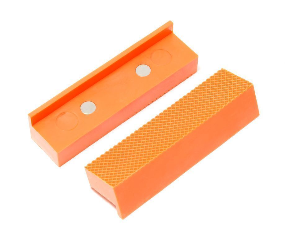 Накладки магнитные для тисков 4''-100мм (к-т 2шт), в блистере Forsage F-115124 Накладки магнитные для тисков 4''-100мм (к-т 2шт), в блистере Forsage F-115124